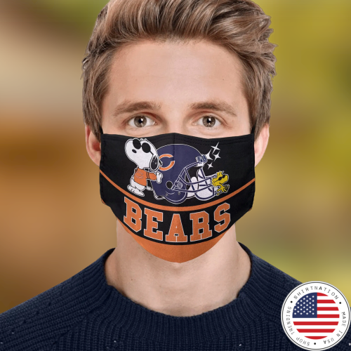 Snoopy Chicago Bears Face Mask