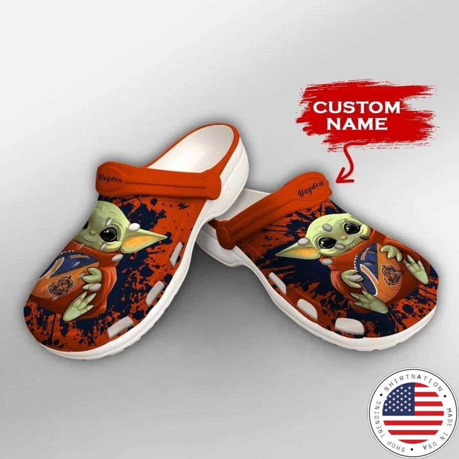 Baby Yoda Chicago Bears custom name crocs crocband clog2