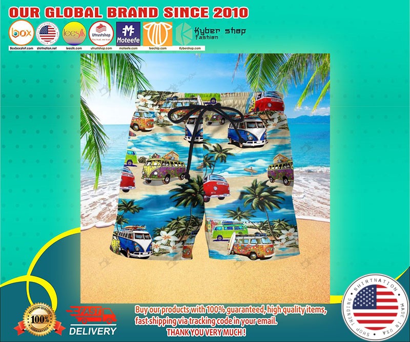 Bus beach short