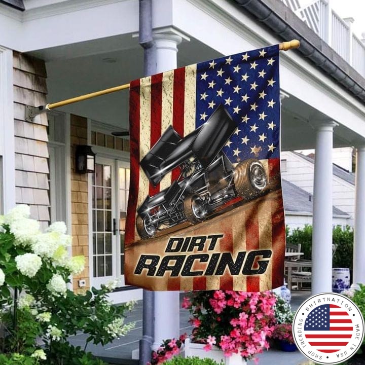 Dirt racing flag