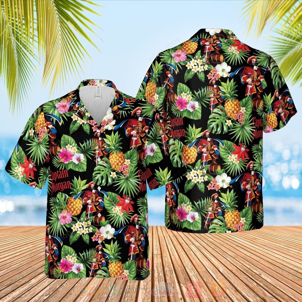 Captain Morgan Black Hawaiian Shirt Short