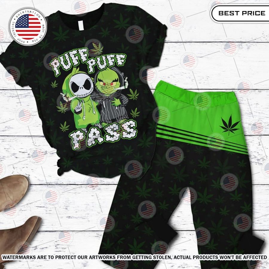 jack skellington and grinch puff puff pass weed pajamas set 1 438.jpg